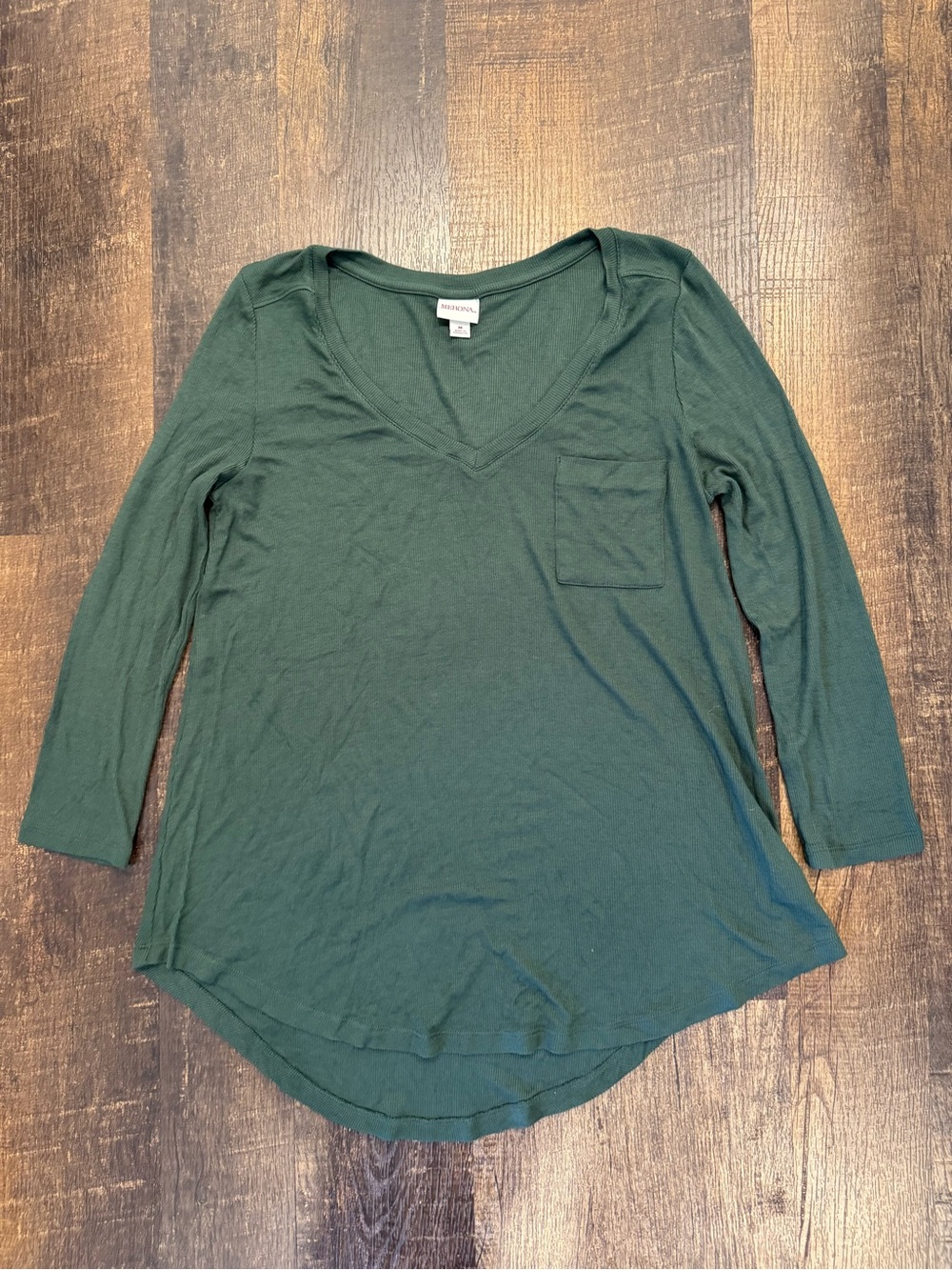 Merona olive green 3/4 sleeve v neck tee